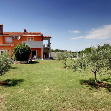 Apartmani Magdalena Pula Exterior photo